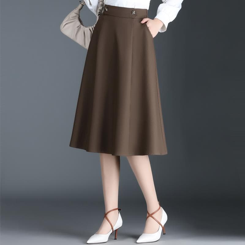 60代ファッション シンプル上品ロング丈フレアスカート