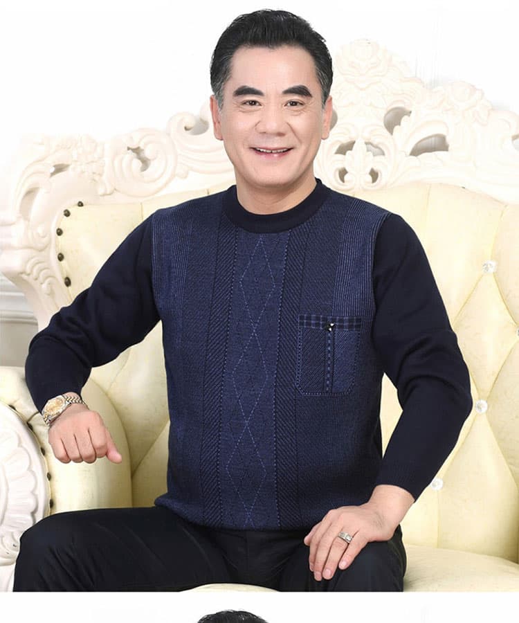 60代ファッション 格子柄デザインカジュアルニット