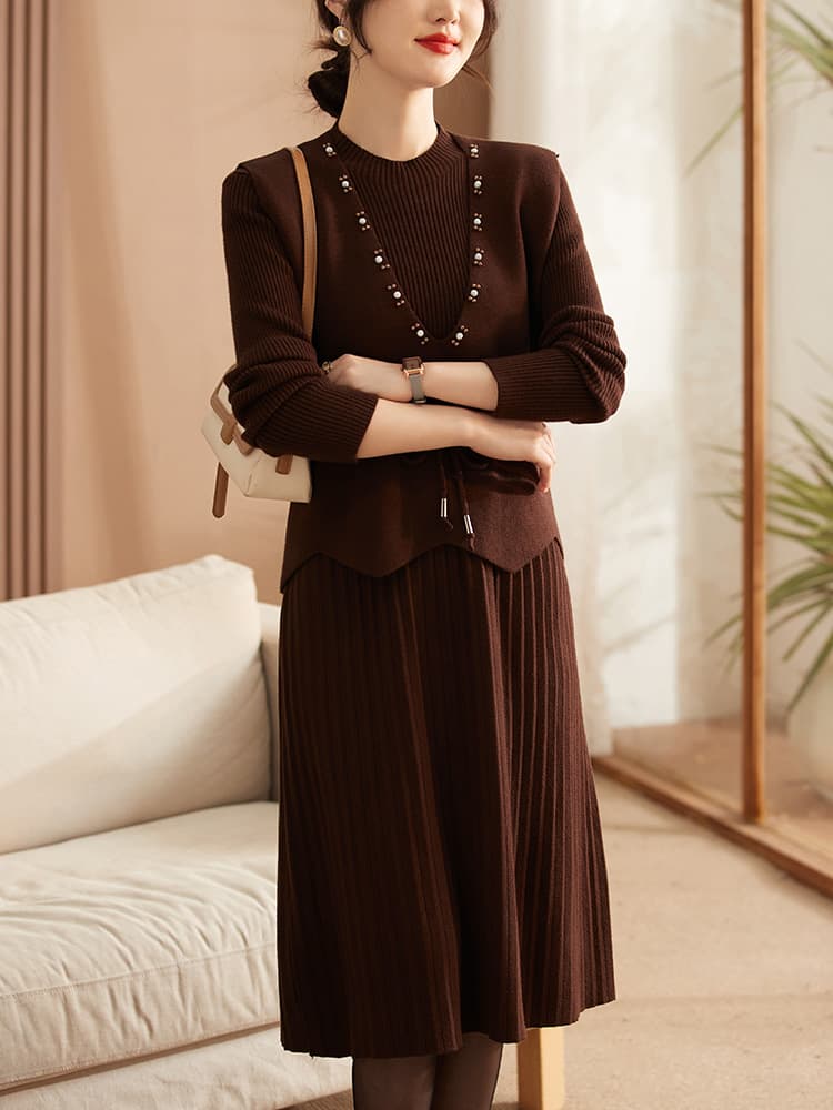 60代ファッション 大人上品プリーツデザインニットワンピース