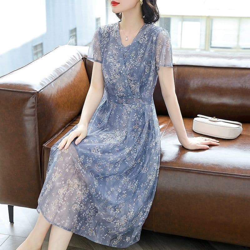 60代ファッション 上品シアー花柄シフォンワンピース